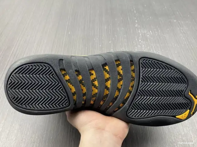 HYPE Taxi Air Jordan CT8013-071 Black 12 0510